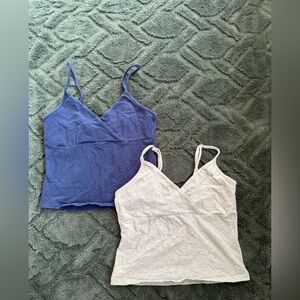 2 pack of forever 21 tank tops